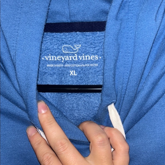 Vineyard Vines Men's Hoodie in Blue - Picture 4 of 5